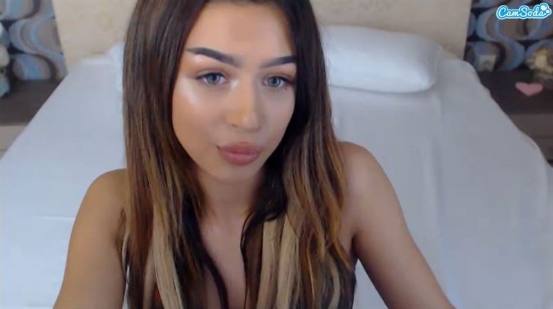 Gorgeous blue eyed tanned cam2cam model on CamSoda